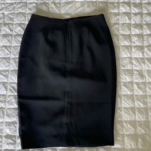 Cinq a Sept black Sam ruffle skirt - Picture 7 of 9
